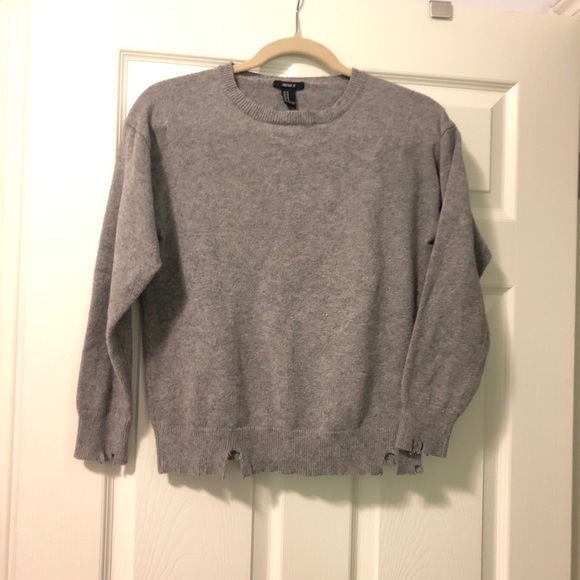 Medium ripped up knit sweater - Picture 2 of 2
